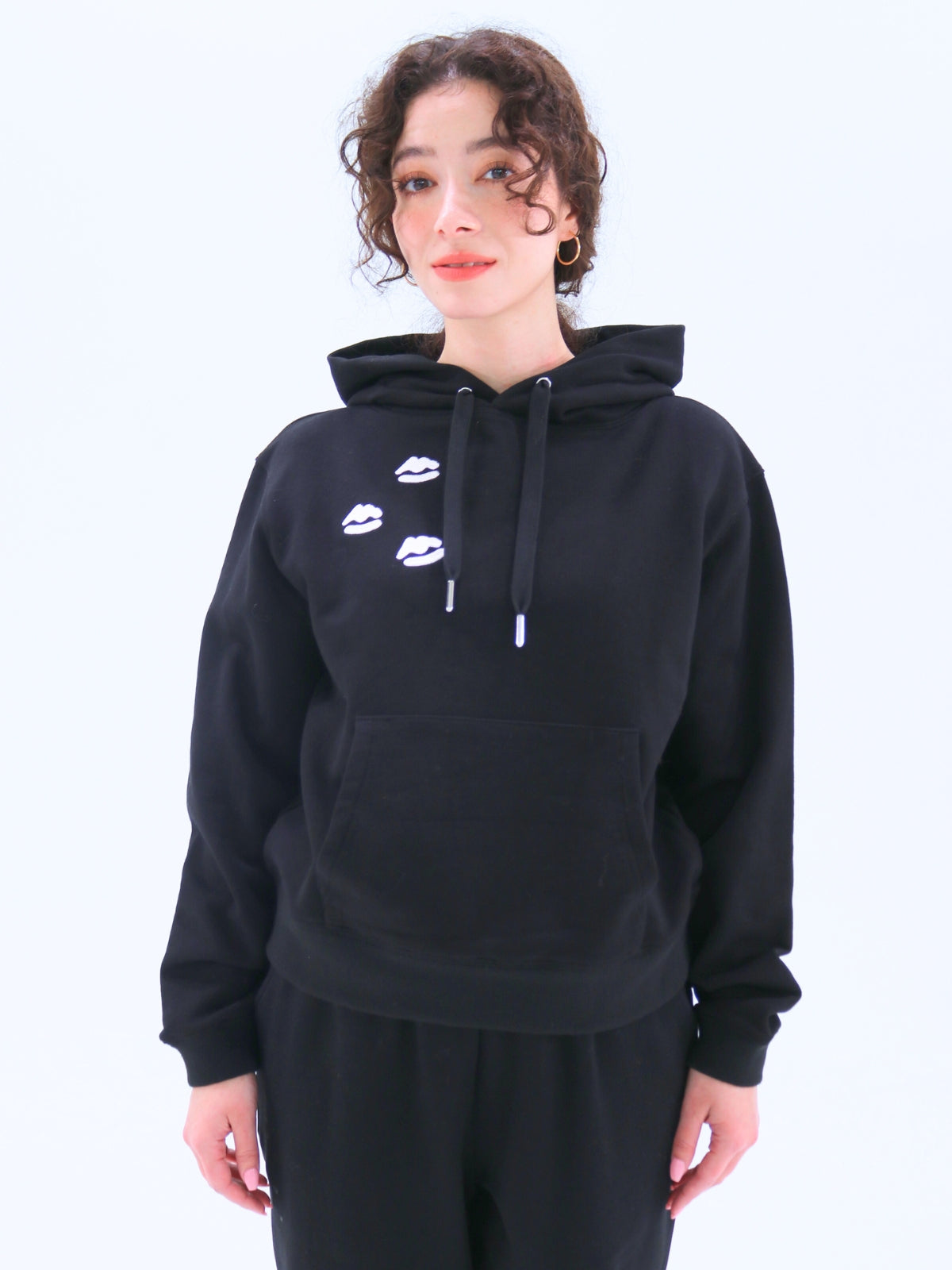 Lip Embroidered Sweat Hoodie