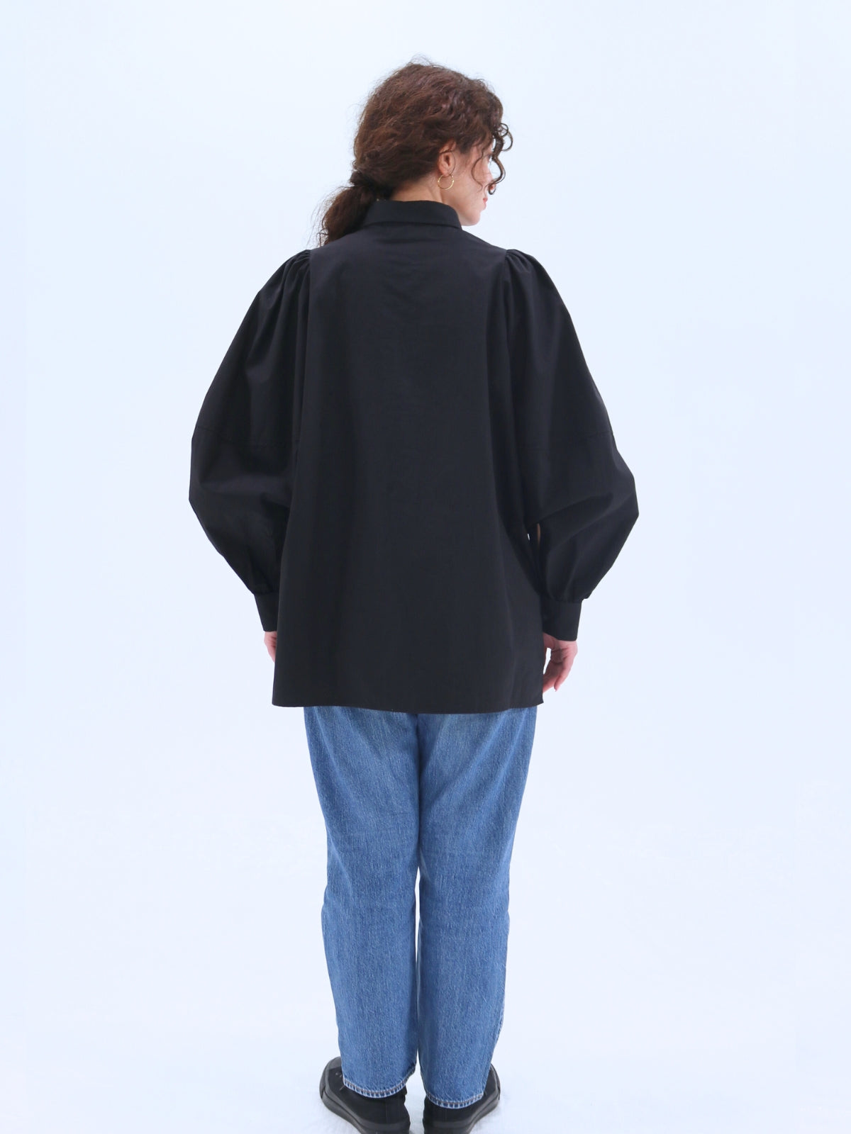Volume Sleeve Blouse