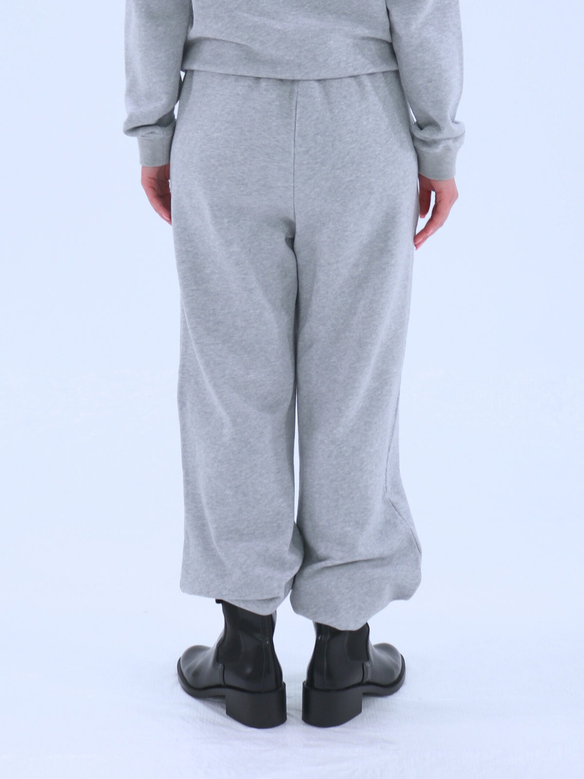 Lip Embroidered Sweatpants