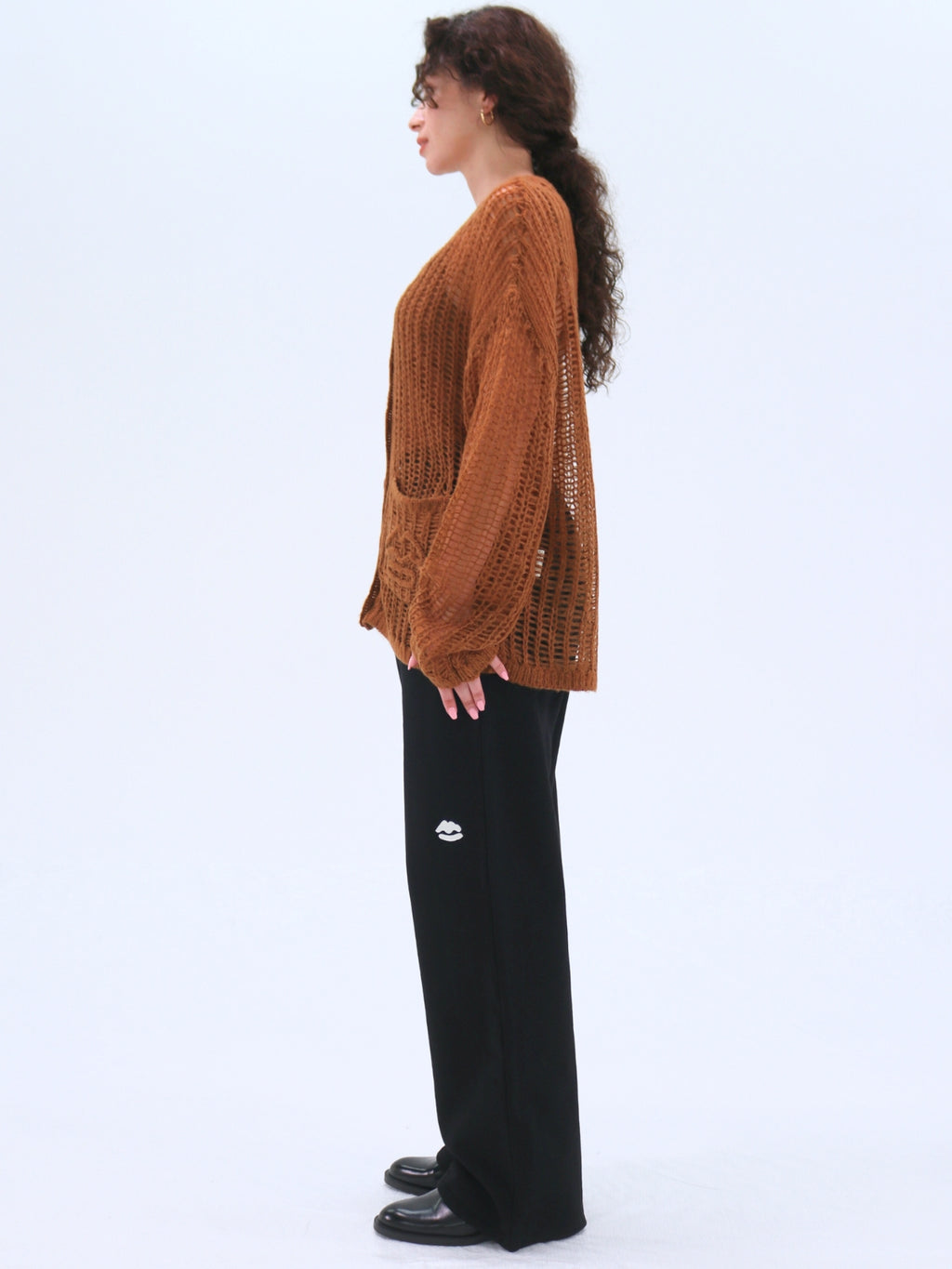 Lip Embroidered Sweatpants