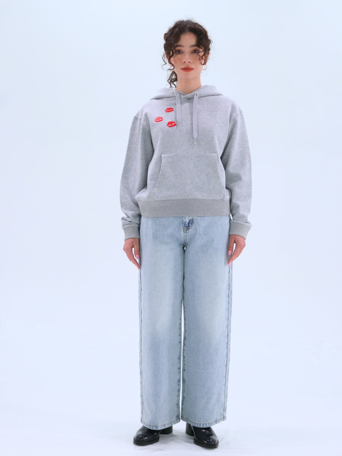 Lip Embroidered Sweat Hoodie