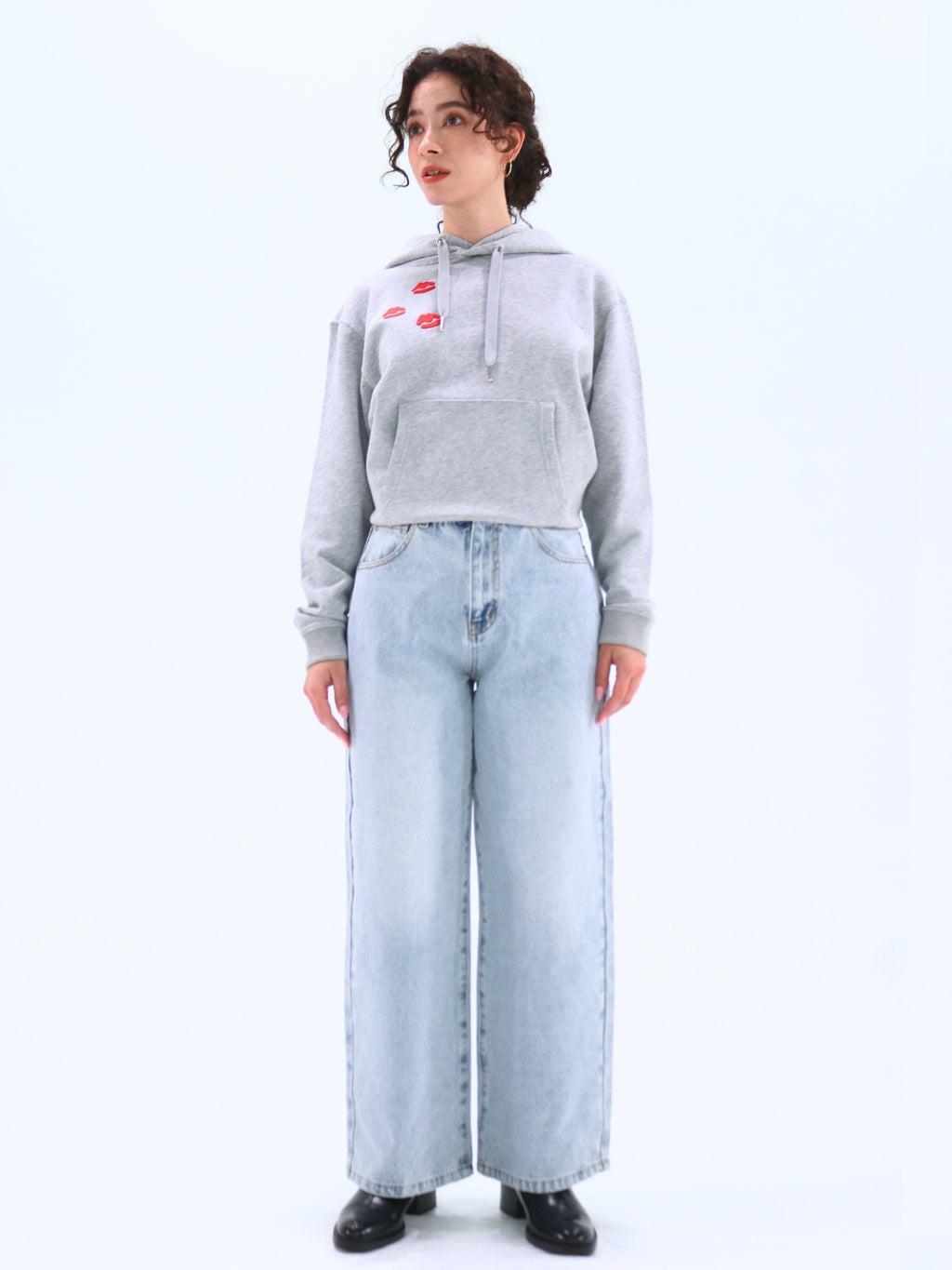 Lip Straight Denim