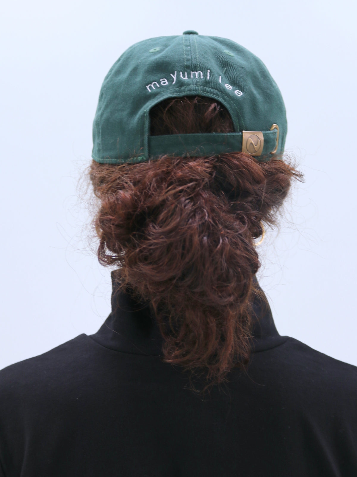 Lip Embroidered Cap