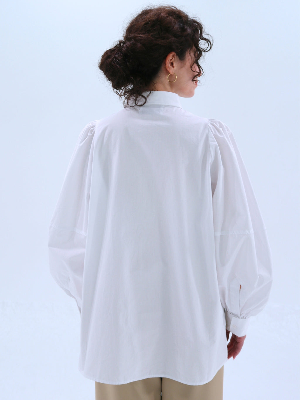 Volume Sleeve Blouse