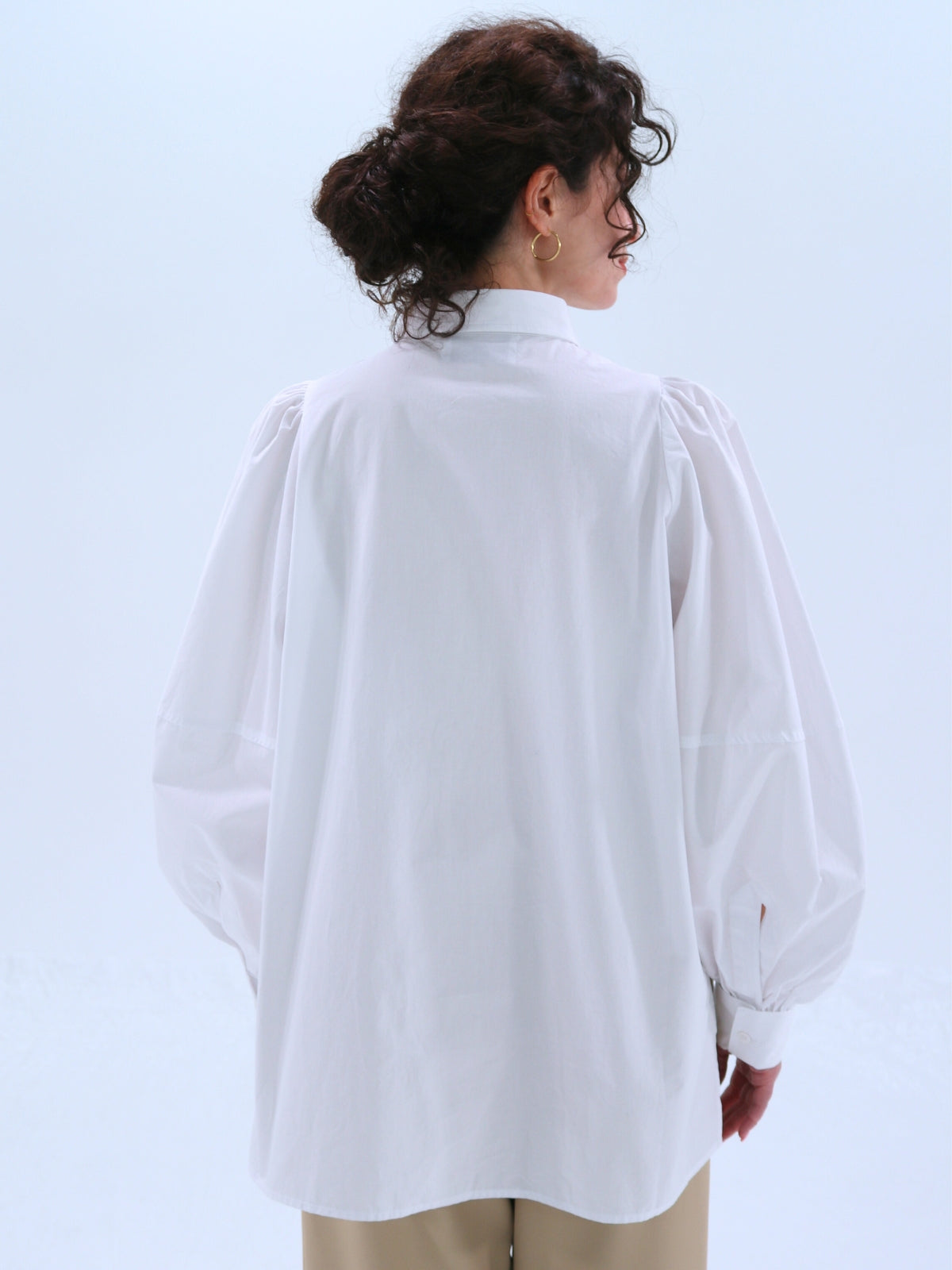 Volume Sleeve Blouse