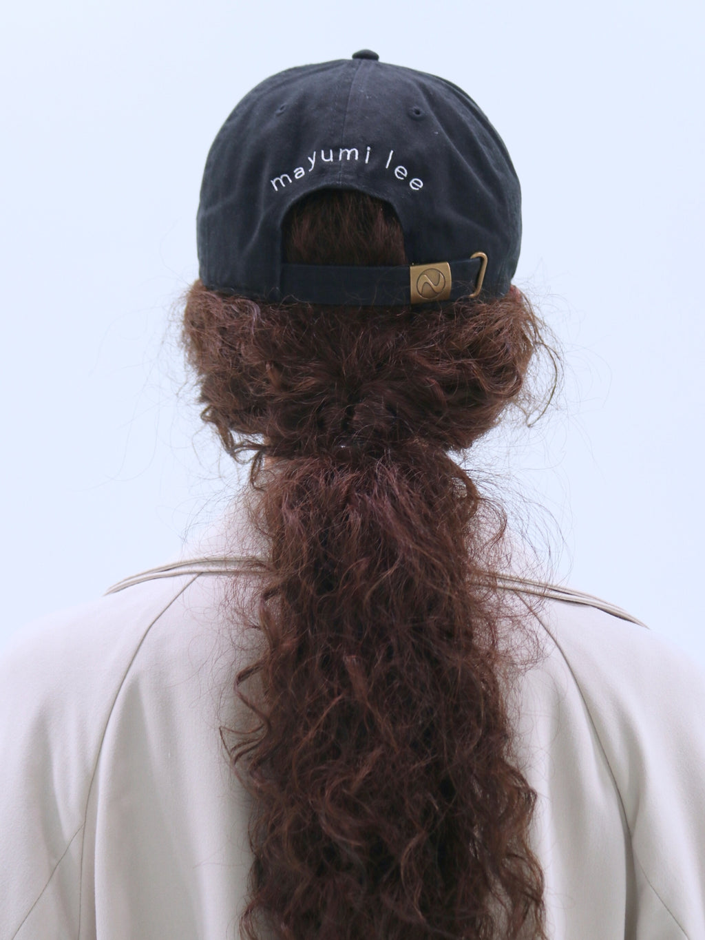 Lip Embroidered Cap