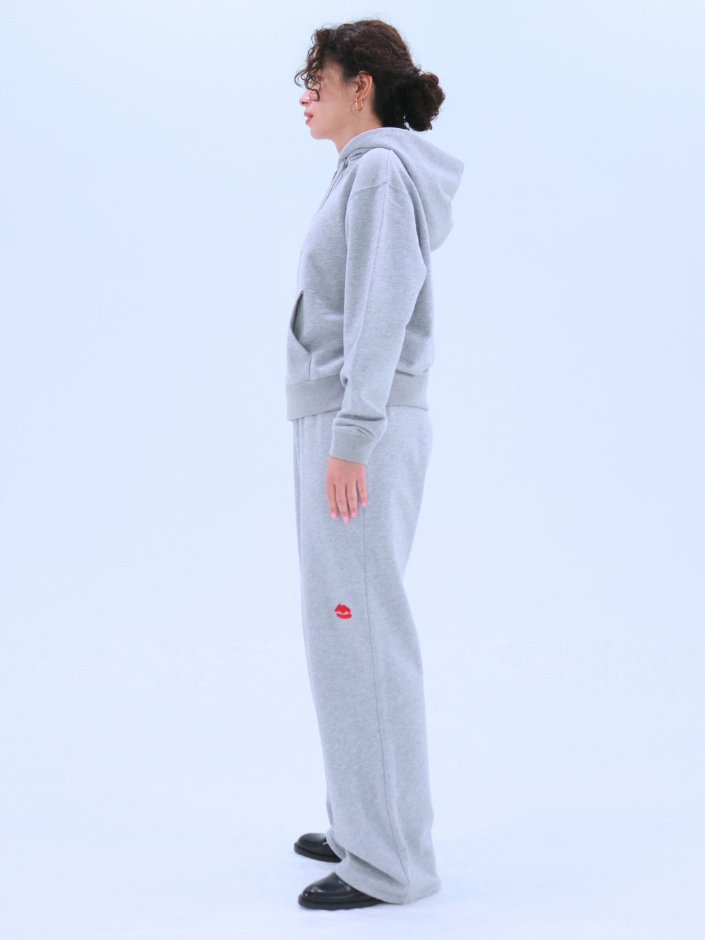 Lip Embroidered Sweatpants