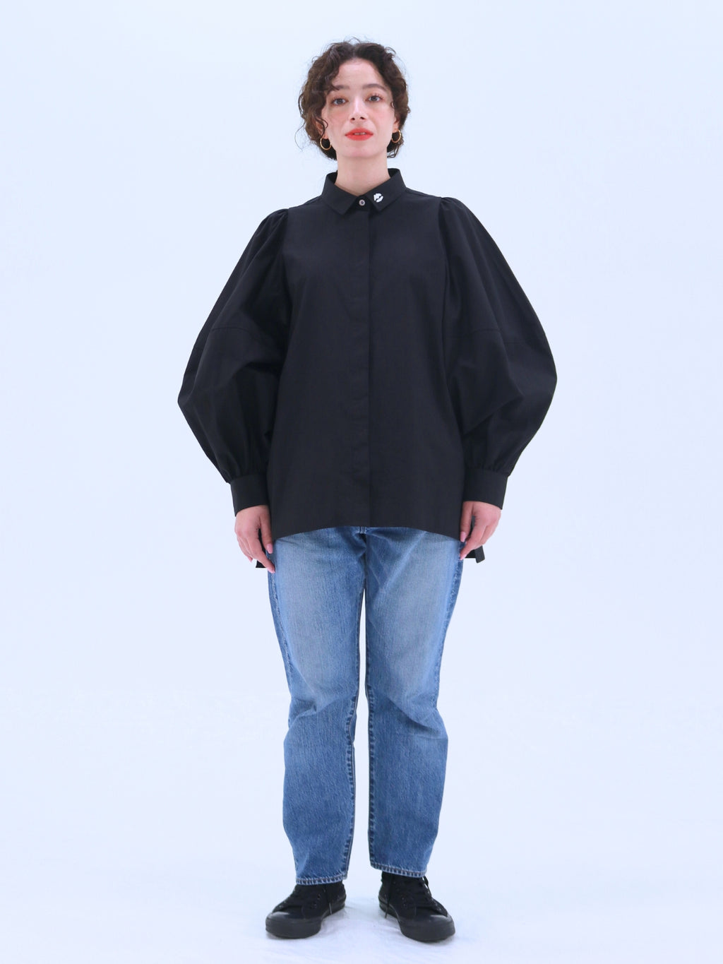 Volume Sleeve Blouse