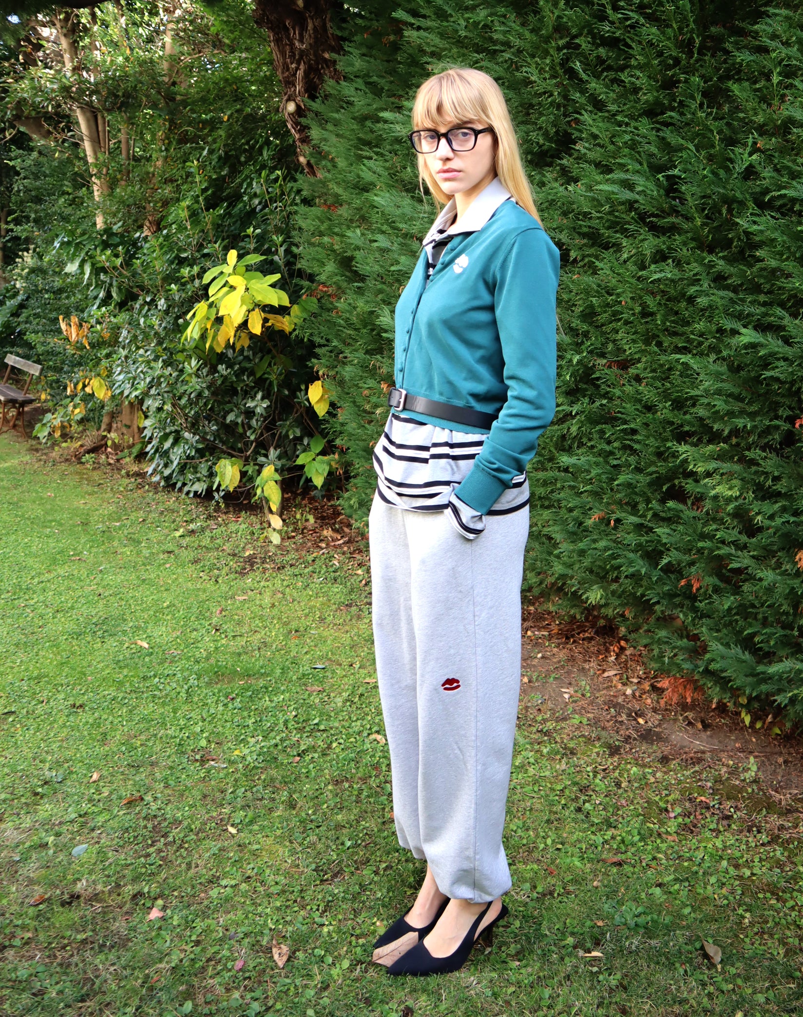 Lip Embroidered Cardigan