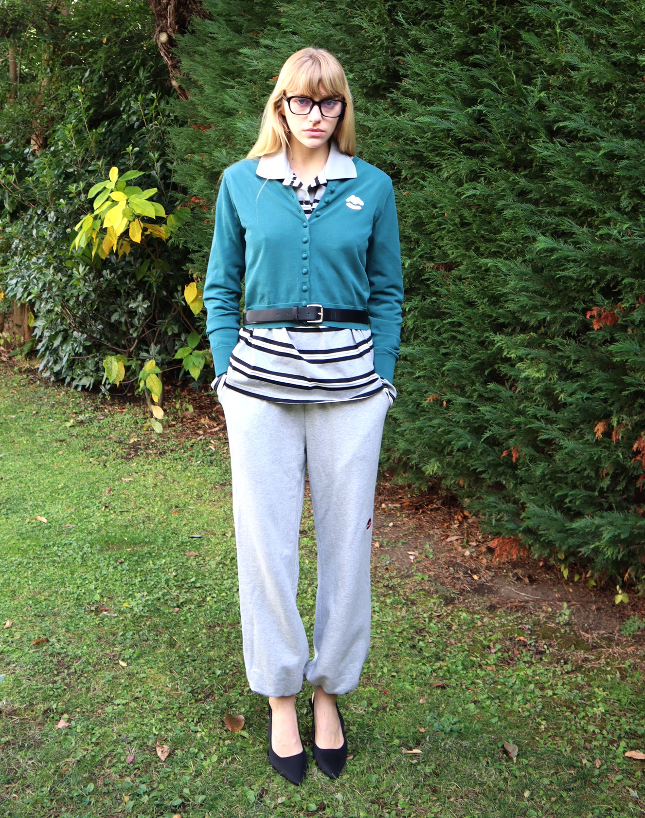 Lip Embroidered Cardigan